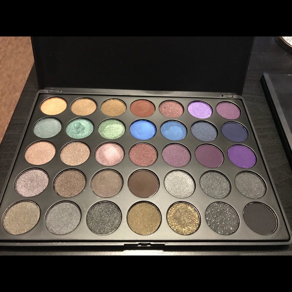 Morphe palette